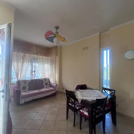 Lavinio Mare Apartman Anzio